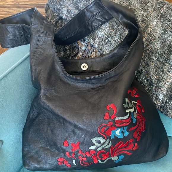 Armani Exchange Crossbody Bag - Picture 4 of 10